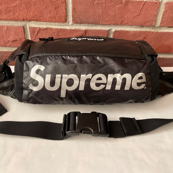 Supreme Black Waist Sling Crossbody Bag Cordura Fabric Reflective Text - Picture 10 of 15